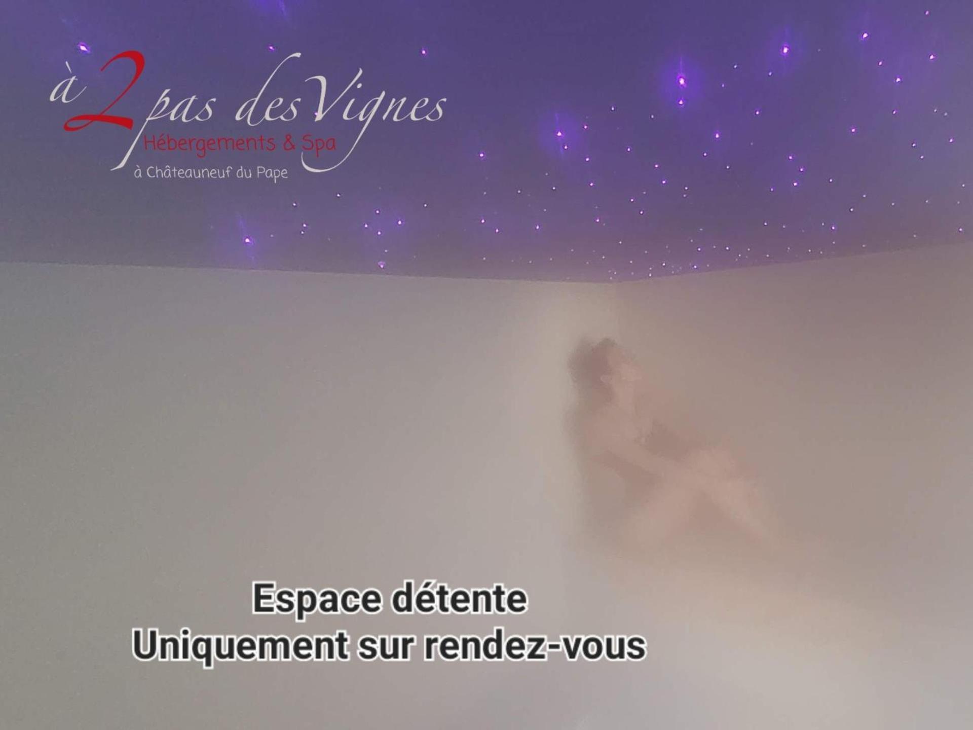A 2 Pas Des Vignes, Hebergements Et Spa, Maison Numero 6, A Chateauneuf Du Pape Bagian luar foto